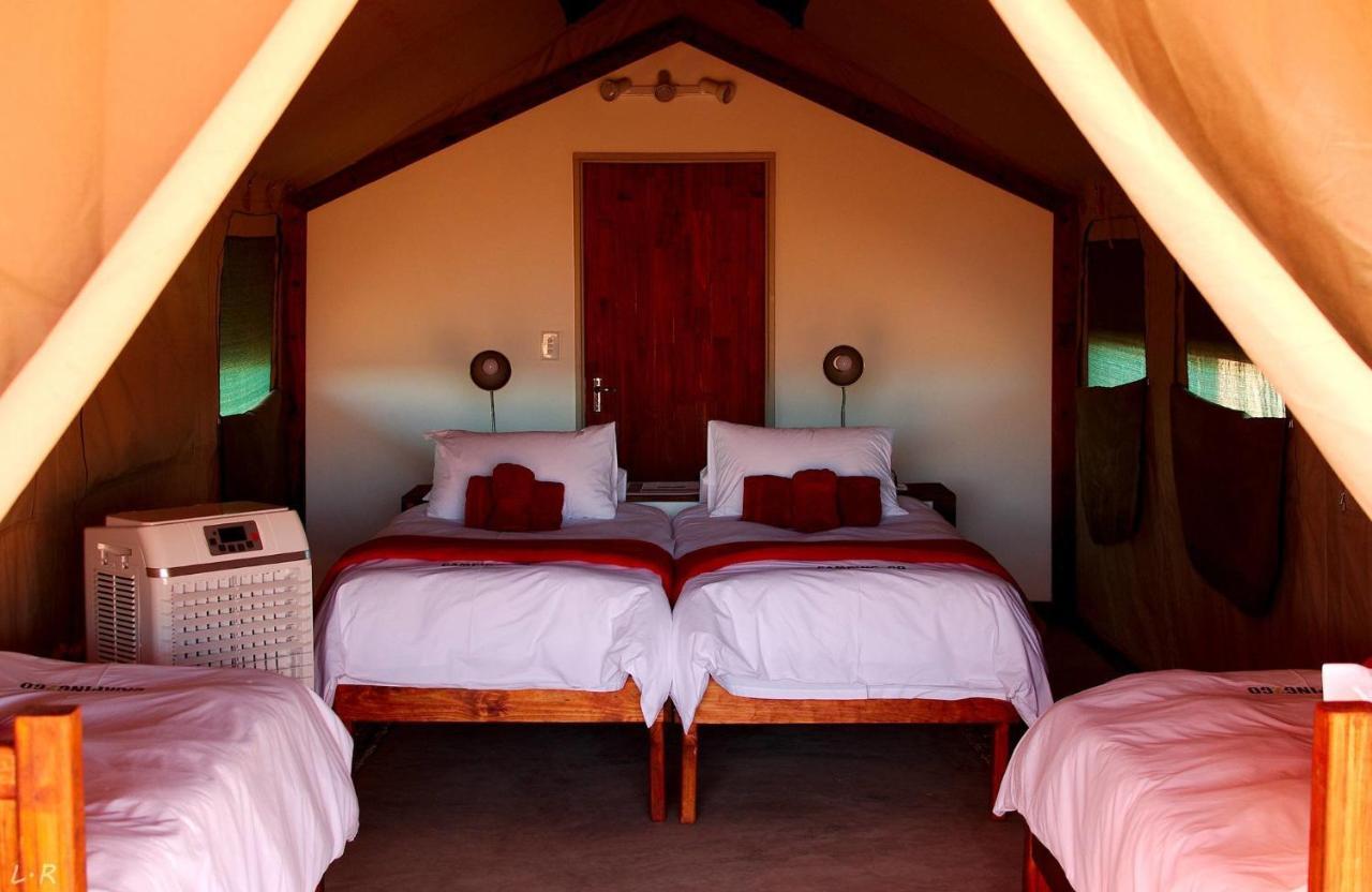 Kalahari Anib Camping2Go Mariental Luaran gambar